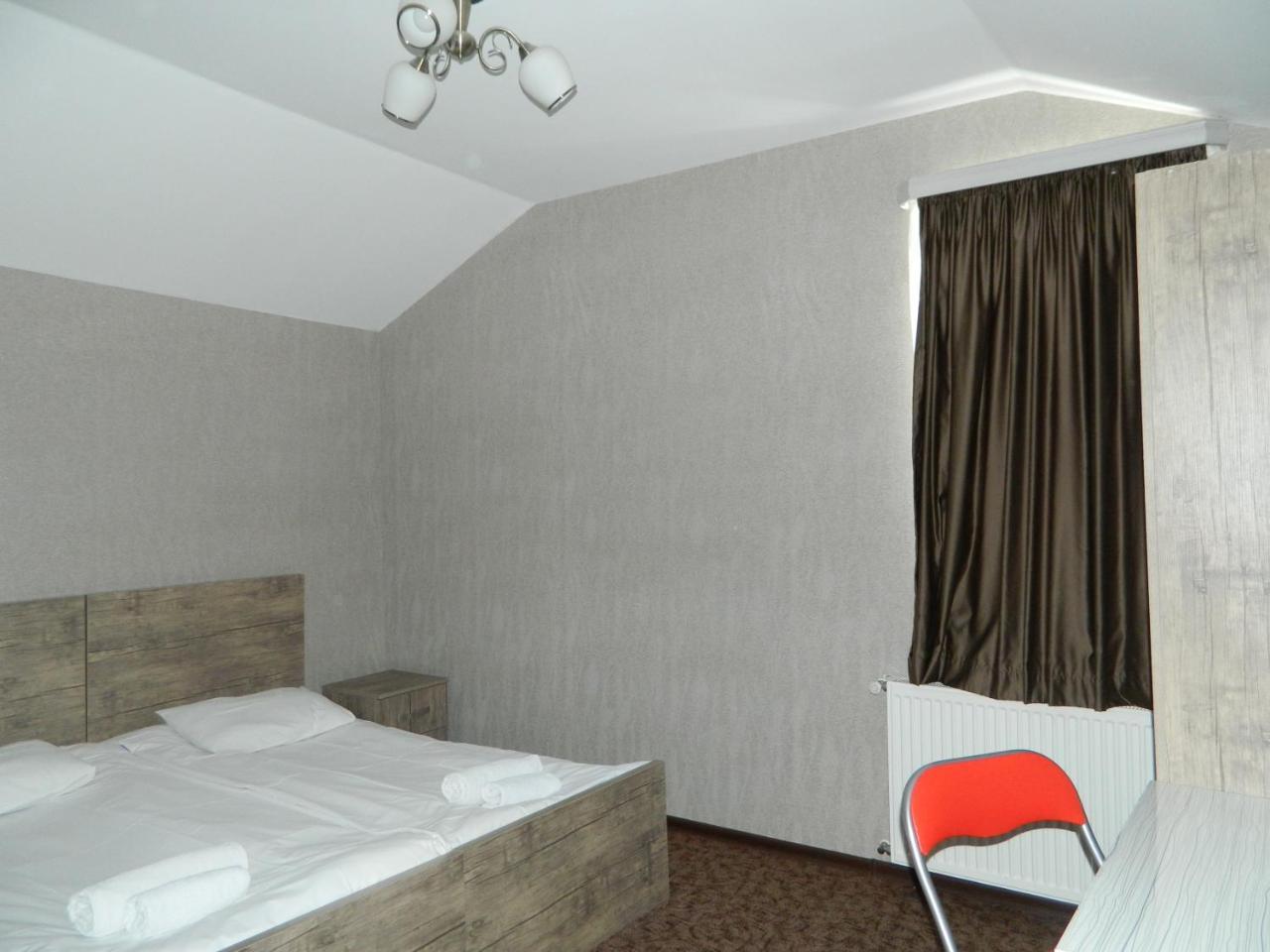 Uptown Boutique Kazbegi Stepantsminda Exterior foto